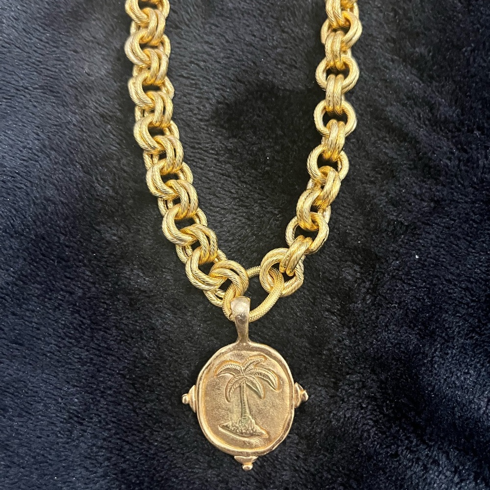 Susan Shaw Gold chain necklace